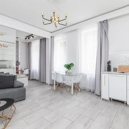 Chmielna 73a Superapart - Near Station Appartamento Varsavia